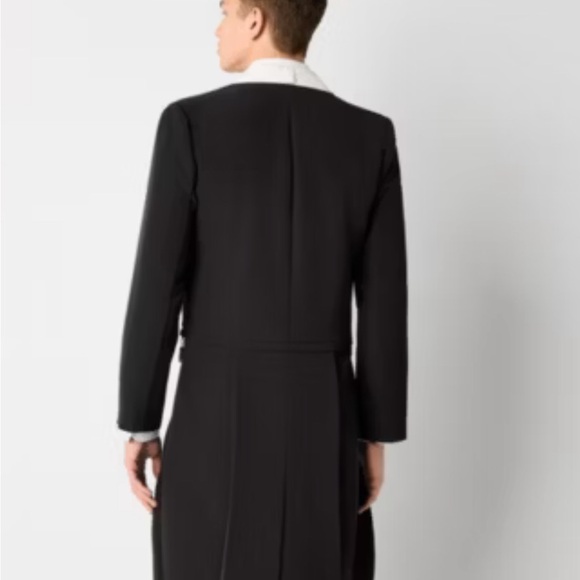 Johnny Wujek for JCPenney Mens Boxy Fit Tuxedo Jacket - Picture 3 of 3